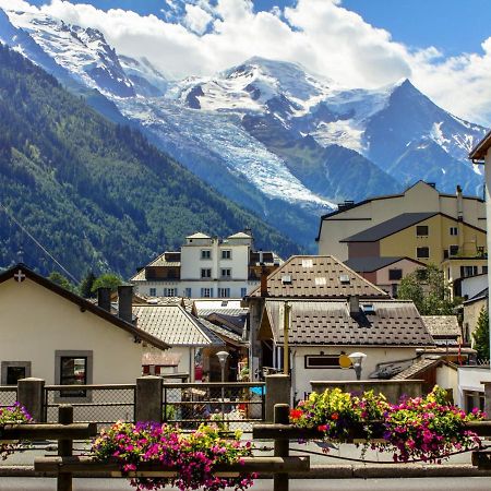 Apartment Le Chamois Blanc-10 By Interhome Chamonix ภายนอก รูปภาพ
